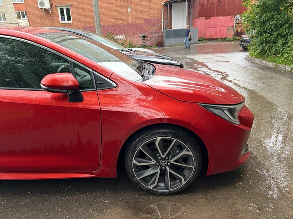 2018 Toyota Corolla XII (E210), красный - вид 6