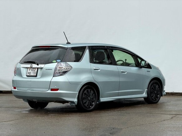 2013 Honda Fit Shuttle I Рестайлинг, серый, 980000 рублей - вид 9