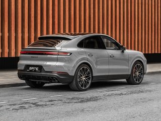 2025 Porsche Cayenne S Coupé III Рестайлинг, серый, 24822400 рублей, вид 2