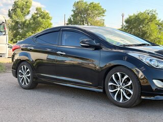 2013 Hyundai Avante V, чёрный, 1300000 рублей, вид 3