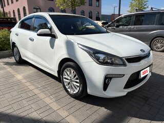 2017 Kia Rio IV, белый, 1350000 рублей, вид 2