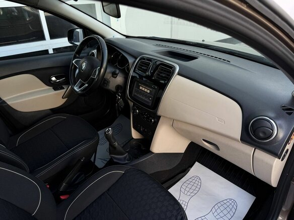 2018 Renault Logan II Рестайлинг, коричневый, 750000 рублей - вид 13
