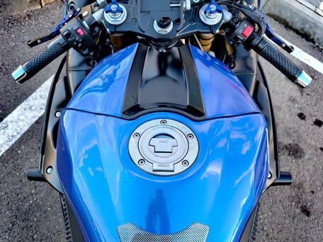 2010 Yamaha YZF-R1, синий, 750000 рублей, вид 1