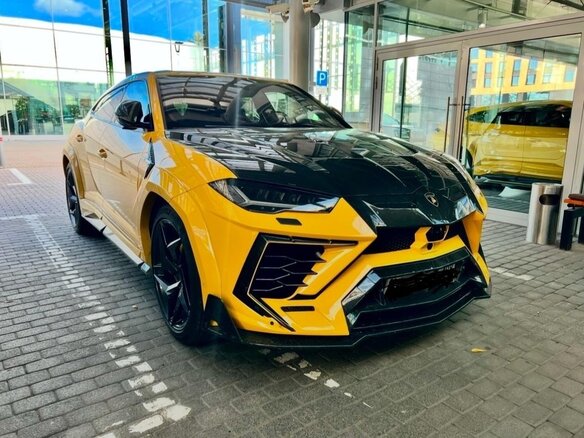 2019 Lamborghini Urus I, жёлтый, 22900000 рублей