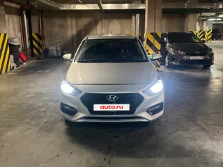 2018 Hyundai Solaris II, серебристый, 1350000 рублей, вид 5