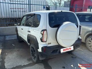 2024 Lada (ВАЗ) Niva Travel I, белый, 1150000 рублей, вид 3