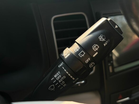2011 SsangYong Actyon II, коричневый, 799000 рублей - вид 9
