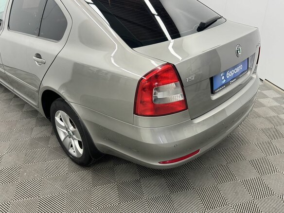 2012 Skoda Octavia II (A5) Рестайлинг, бежевый, 880000 рублей - вид 5