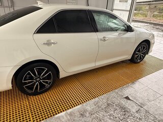 2017 Toyota Camry VII (XV50) Рестайлинг 2, белый, 2500000 рублей, вид 2