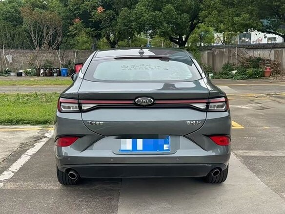2020 JAC J7 I, серый, 930000 рублей - вид 2