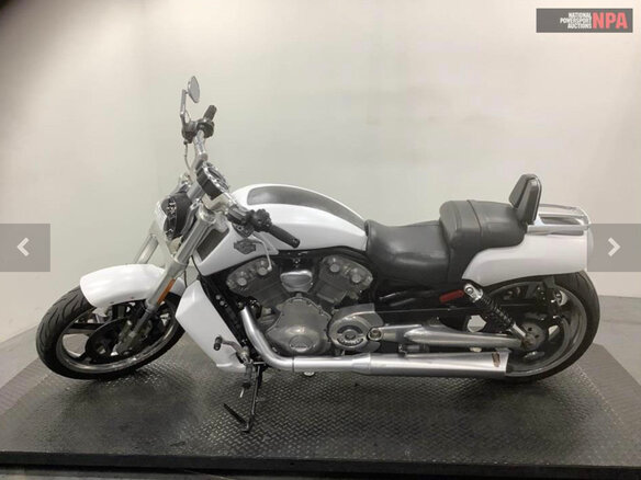 2011 Harley-Davidson V-Rod Muscle, белый, 920000 рублей - вид 1