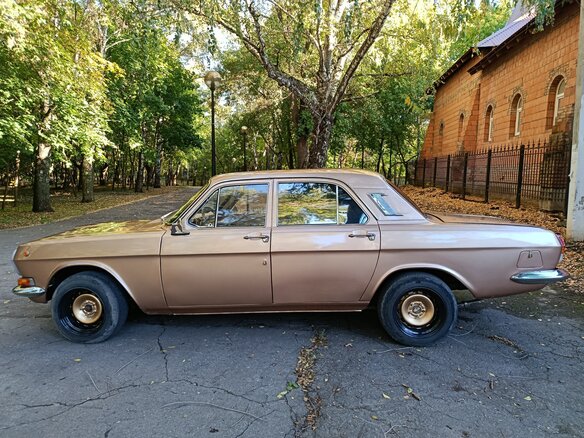 1979 ГАЗ 24 «Волга» 2401 I (24), золотистый, 300000 рублей - вид 7