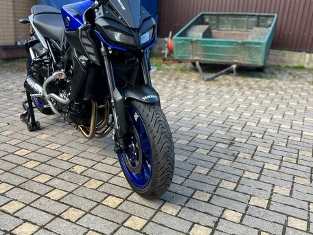 2019 Yamaha MT-09 (FZ-09), синий, 899999 рублей, вид 2
