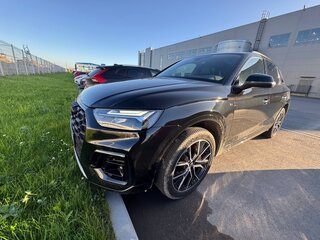 2025 Audi Q5 L 45 TFSI II (FY) Рестайлинг, чёрный, 5200000 рублей, вид 3