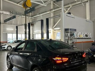 2026 Lada (ВАЗ) Vesta I Рестайлинг (NG), чёрный, 2020000 рублей, вид 4