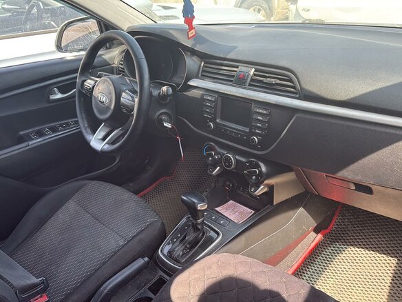 2018 Kia Rio X-Line IV, белый, 861360 рублей - вид 5