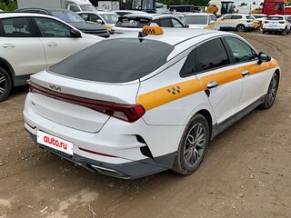 2021 Kia K5 III, белый, 1765000 рублей, вид 3