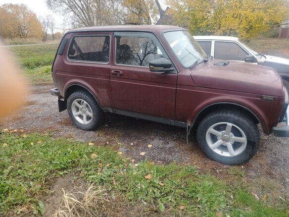 2012 Lada (ВАЗ) 2121 (4x4) Рысь I Рестайлинг, пурпурный, 520000 рублей - вид 1