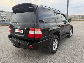 2003 Toyota Land Cruiser 100 Series Рестайлинг 1, чёрный, 1700000 рублей, вид 4