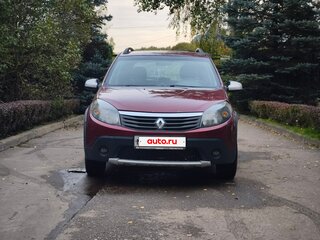 2012 Renault Sandero I, красный, 565000 рублей, вид 1