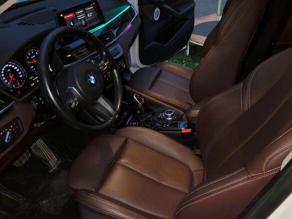2021 BMW X1 Long 20Li sDrive II (F48) Рестайлинг, белый, 2690000 рублей - вид 5