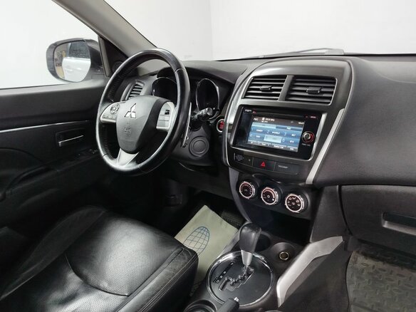 2012 Mitsubishi ASX I, белый, 1055000 рублей - вид 13