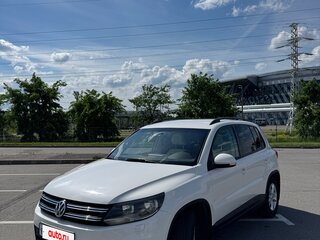 2011 Volkswagen Tiguan I Рестайлинг, белый, 1070000 рублей, вид 1