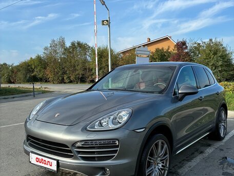 2013 Porsche Cayenne II (958), серый, 2720000 рублей, вид 1