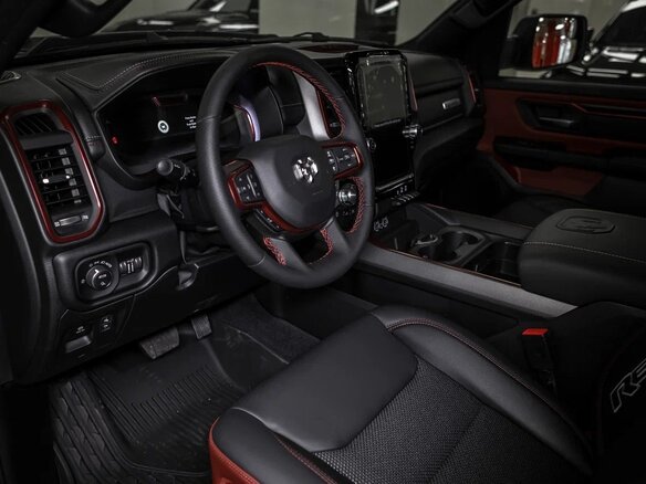 2025 Ram 1500 Crew Cab V Рестайлинг, зелёный, 8490000 рублей - вид 12