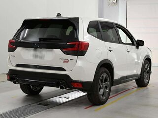 2023 Subaru Forester V Рестайлинг, белый, 2870000 рублей, вид 4
