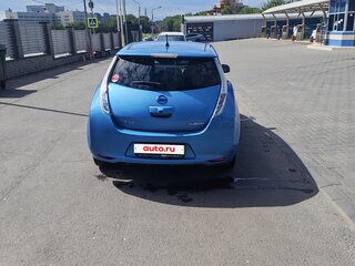 2013 Nissan Leaf I (ZE0/AZE0), голубой, 1400000 рублей, вид 5