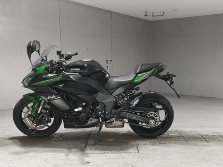 2023 Kawasaki Ninja 1000 SX, чёрный, 1377000 рублей, вид 1