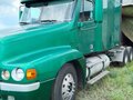 1998 Freightliner FLD, зелёный, 7000000 рублей - вид 3