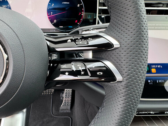 2025 Mercedes-Benz E-Класс 300 VI (W214, S214), чёрный, 8990000 рублей - вид 21
