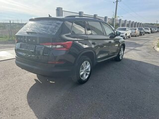 2019 Skoda Kodiaq I, чёрный, 1620000 рублей, вид 2