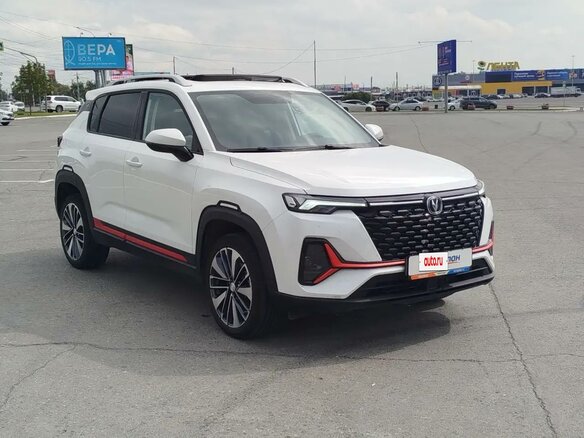 2024 Changan CS35 Plus I Рестайлинг, белый, 1750000 рублей - вид 1