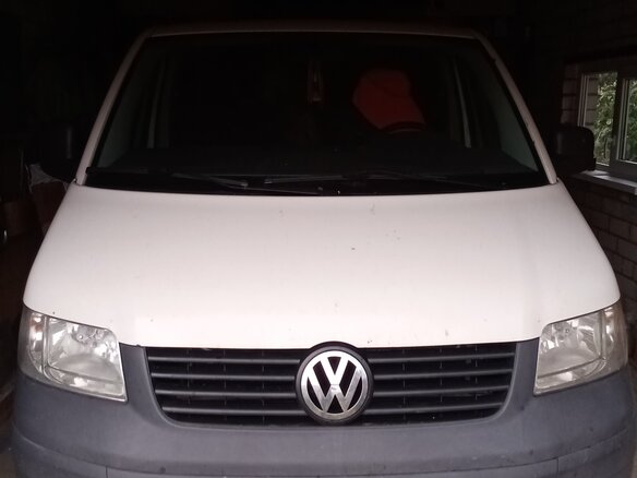 2006 Volkswagen Transporter T5, белый, 950000 рублей