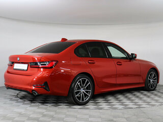 2021 BMW 3 серии 318d VII (G2x), красный, 3050000 рублей, вид 2
