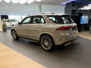 2025 Mercedes-Benz GLE 450 II (V167) Рестайлинг, серый, 13950000 рублей, вид 4