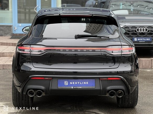 2026 Porsche Macan GTS I Рестайлинг 2, чёрный - вид 5