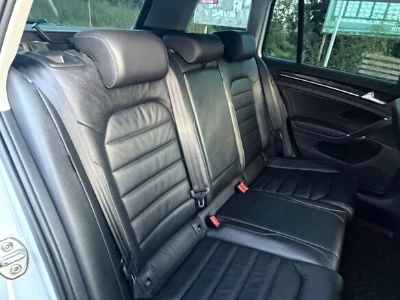 2014 Volkswagen Golf VII, белый, 1150000 рублей - вид 9