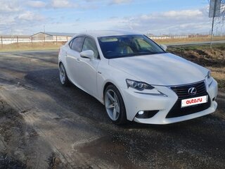 2013 Lexus IS 300h III, белый, 1900000 рублей, вид 2
