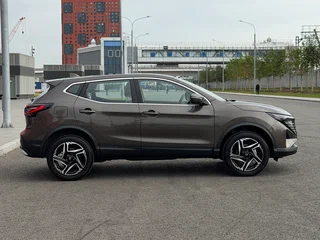 2026 Nissan Qashqai II Рестайлинг 2, коричневый, 2000000 рублей, вид 4