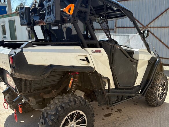 2015 BRP Can-Am Commander 1000, белый, 1150000 рублей - вид 9