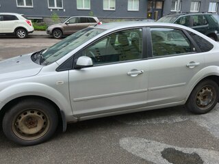 2005 Ford Focus II, серебристый, 315000 рублей, вид 3