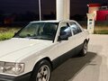 1991 Mercedes-Benz 190 (W201), белый, 270000 рублей