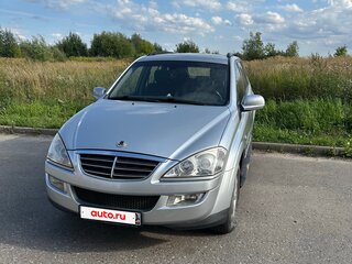 2010 SsangYong Kyron 5-speed I Рестайлинг, серебристый, 700000 рублей, вид 1