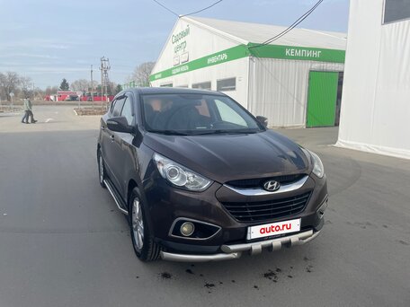 2013 Hyundai ix35 I Рестайлинг, коричневый, 998000 рублей, вид 5
