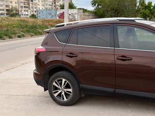 2017 Toyota RAV4 IV (XA40) Рестайлинг, коричневый, 2690000 рублей, вид 5