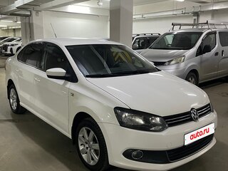 2011 Volkswagen Polo V, белый, 820000 рублей, вид 3
